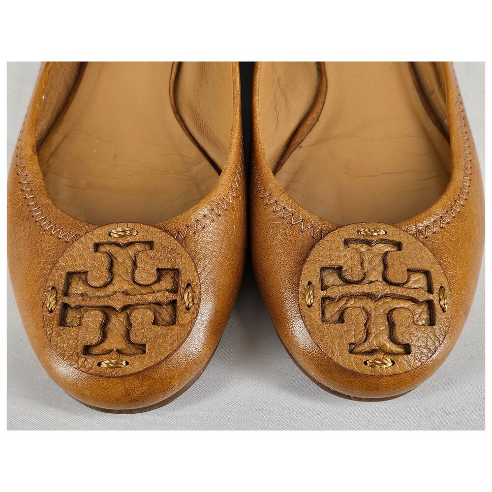 Tory Burch Tan Leather Logo Round Toe Ballet Flats - Picture 5 of 12